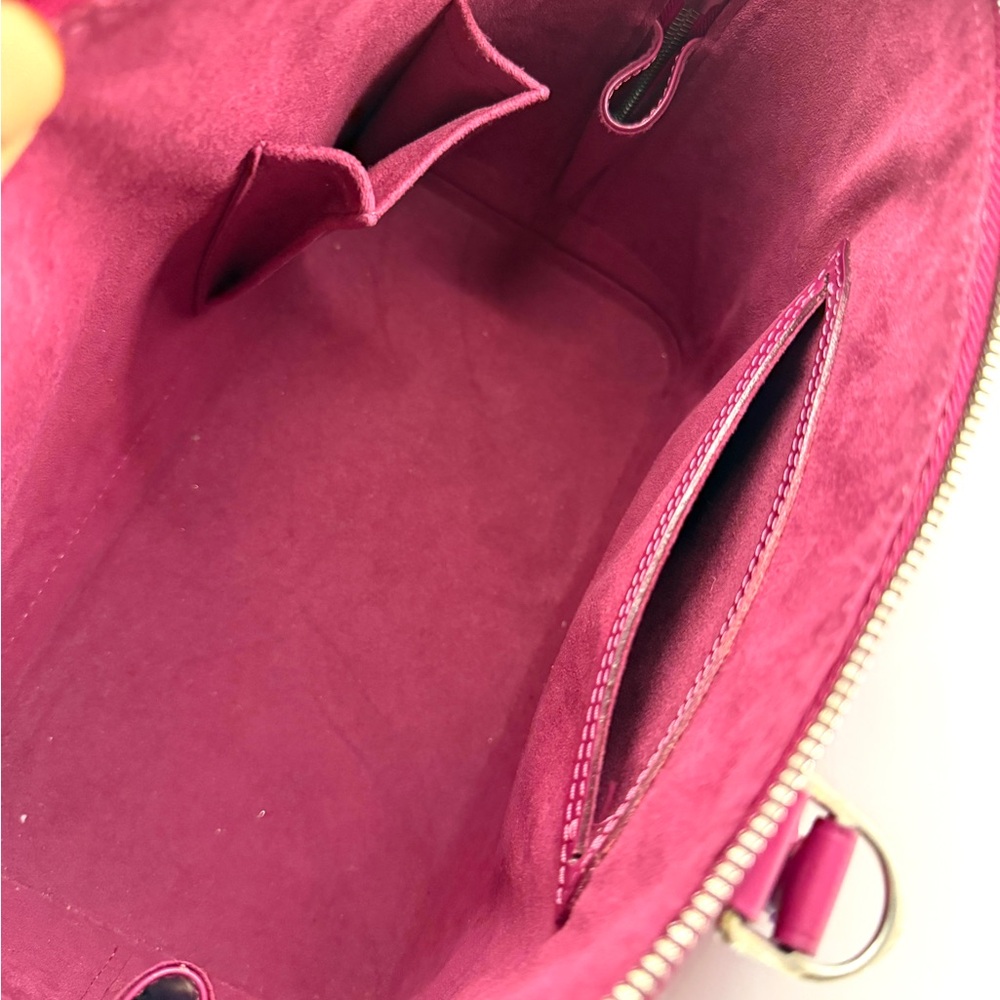 Louis Vuitton Alma PM Epi Leather - Picture 12 of 12